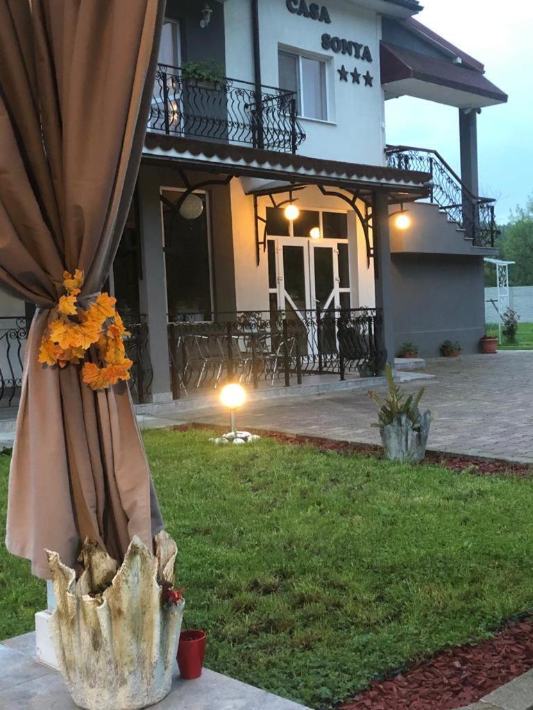 Casa Sonya Daire Aninoasa Dış mekan fotoğraf